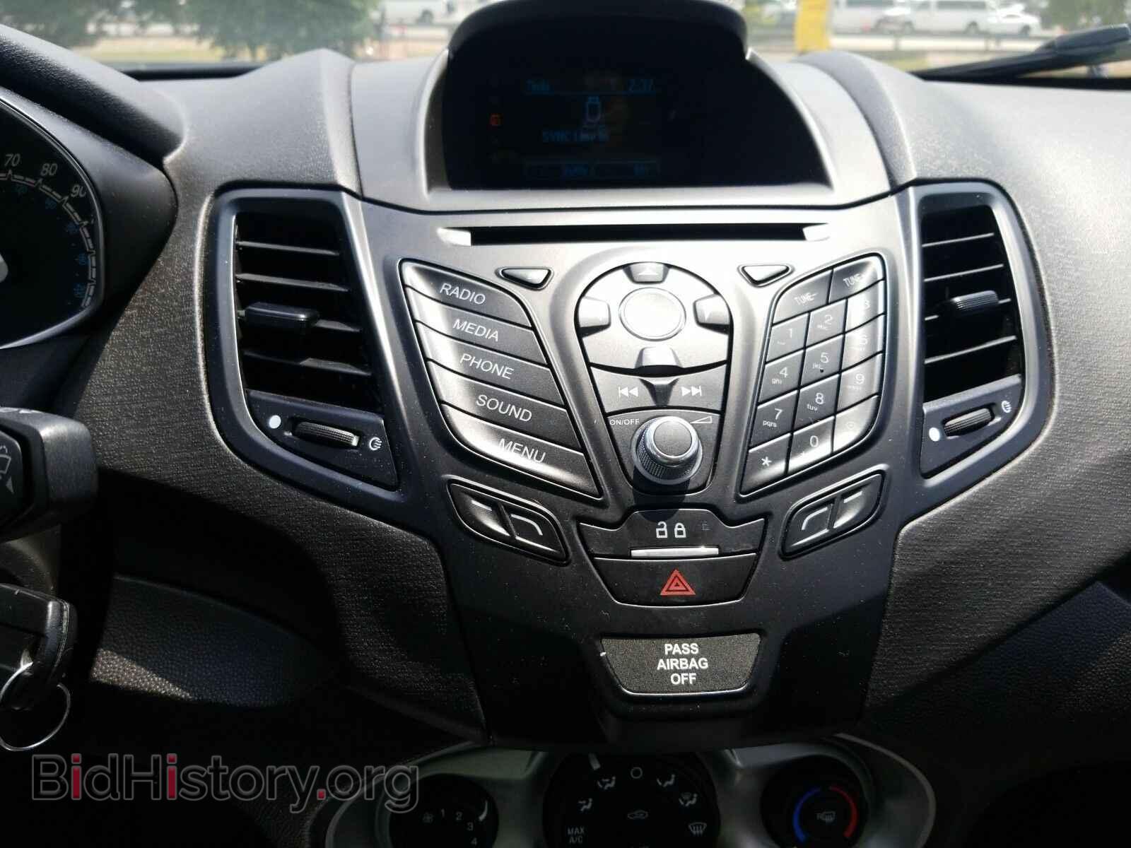 2017 Ford Fiesta - VIN: 3FADP4EJ2HM135534 - Photo 4