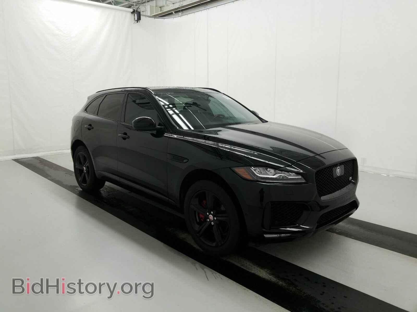 2017 Jaguar F-PACE - VIN: SADCM2BV5HA053602 - Фото 3