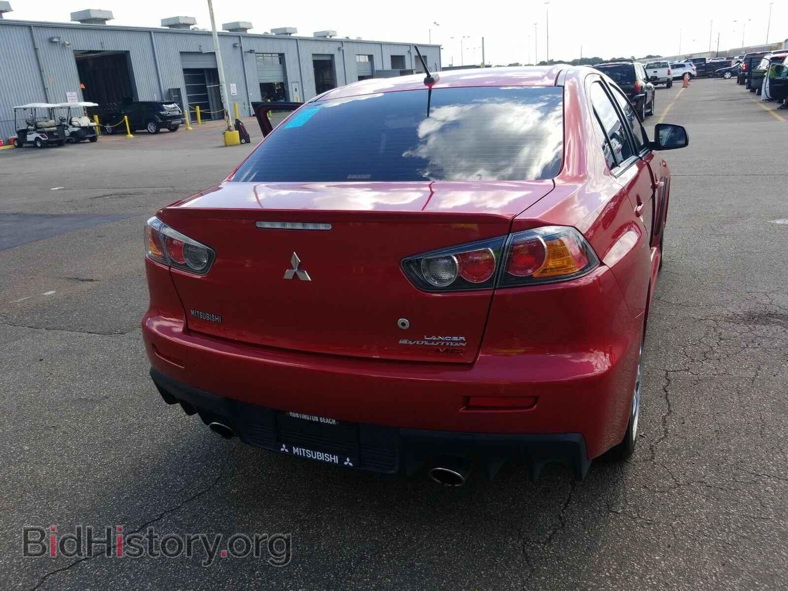 2013 Mitsubishi Lancer Evolution - VIN: JA32W5FV3DU008873 - Photo 2