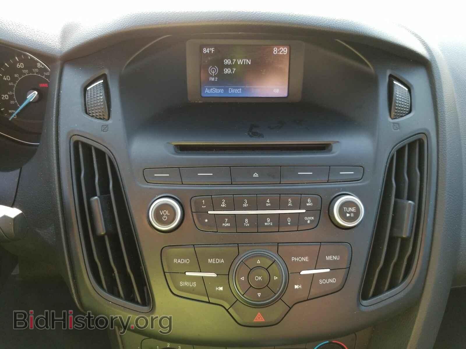 2016 Ford Focus - VIN: 1FADP3F23GL204278 - Фото 4