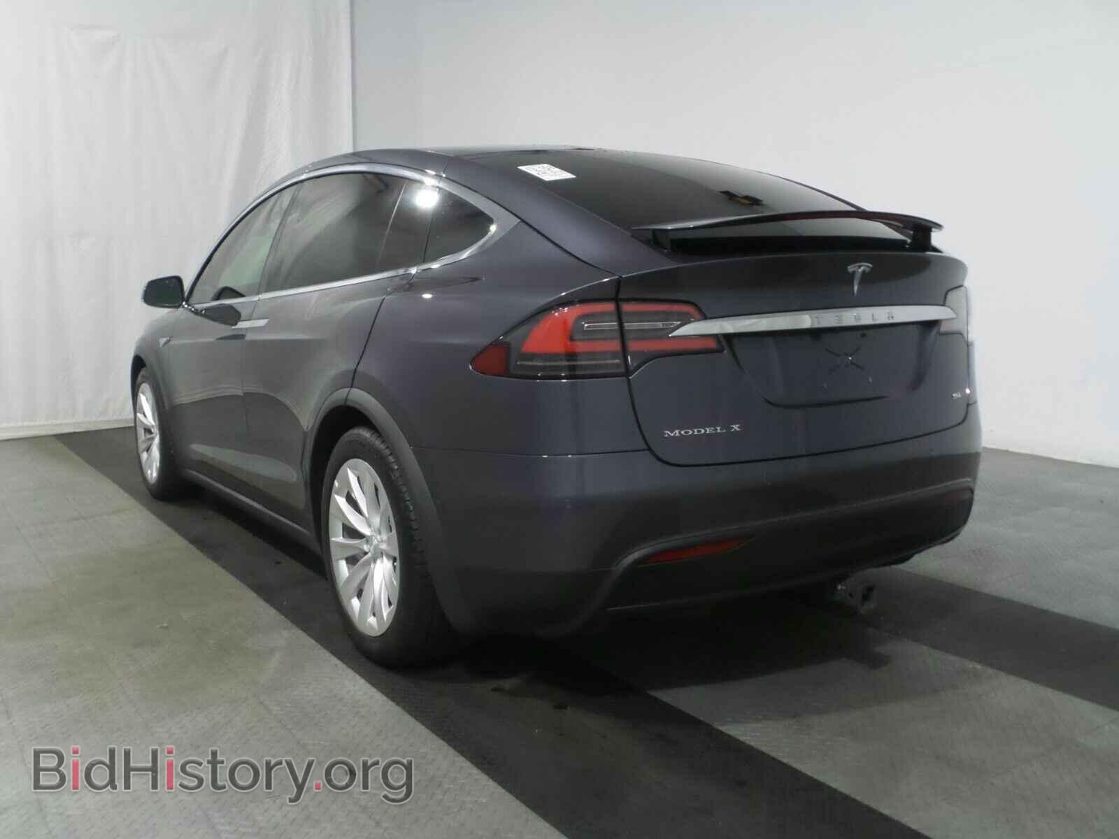 2016 Tesla Model X - VIN: 5YJXCBE21GF006476 - Photo 6