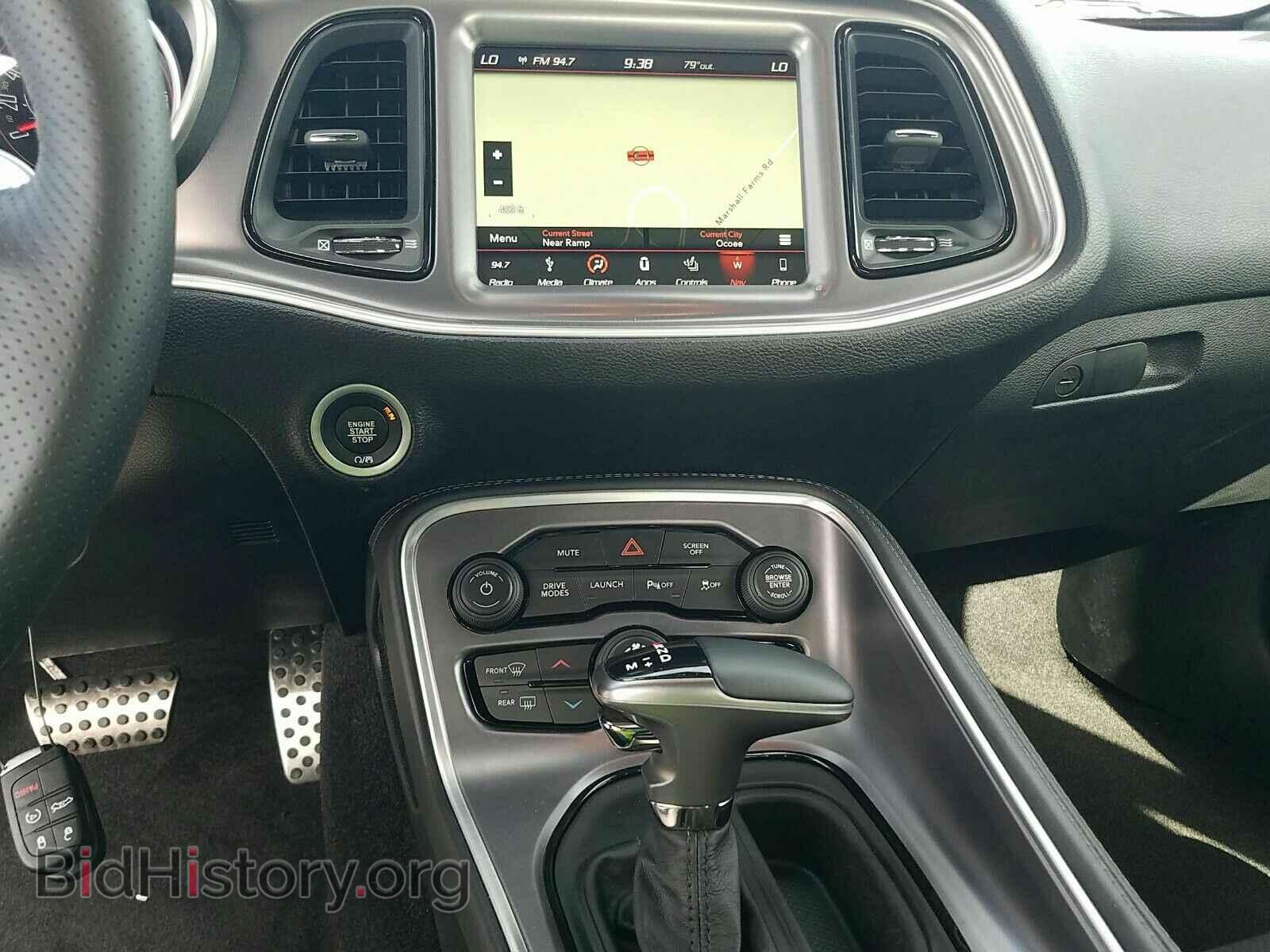 2019 Dodge Challenger - VIN: 2C3CDZFJ4KH500283 - Фото 4