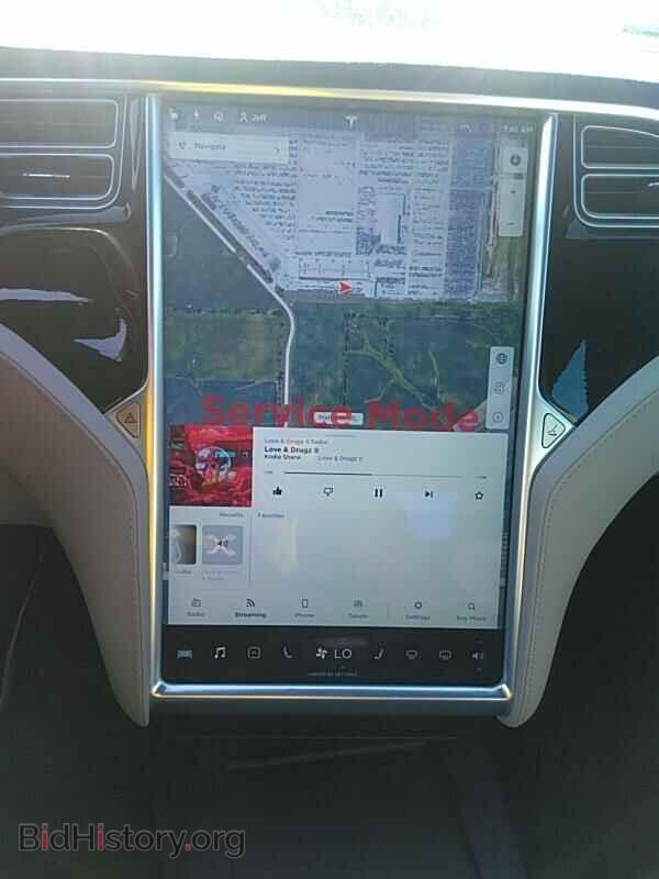 2016 Tesla Model S - VIN: 5YJSA1E24GF142496 - Photo 4