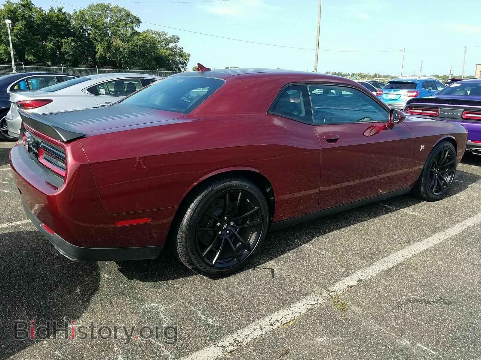 2019 Dodge Challenger - VIN: 2C3CDZFJ3KH500307 - Photo 2
