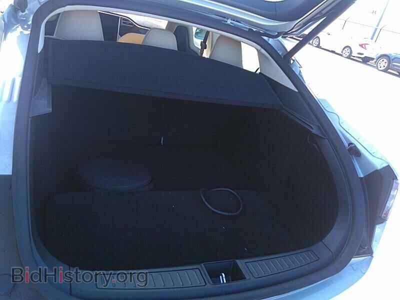2016 Tesla Model S - VIN: 5YJSA1E29GF137780 - Фото 7