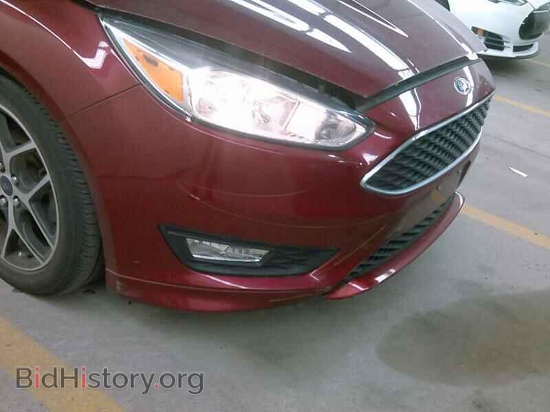 2016 Ford Focus - VIN: 1FADP3F25GL305371 - Photo 9