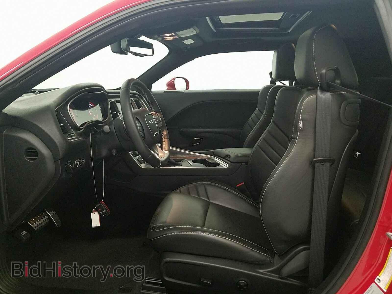 2016 Dodge Challenger - VIN: 2C3CDZC94GH299230 - Фото 7