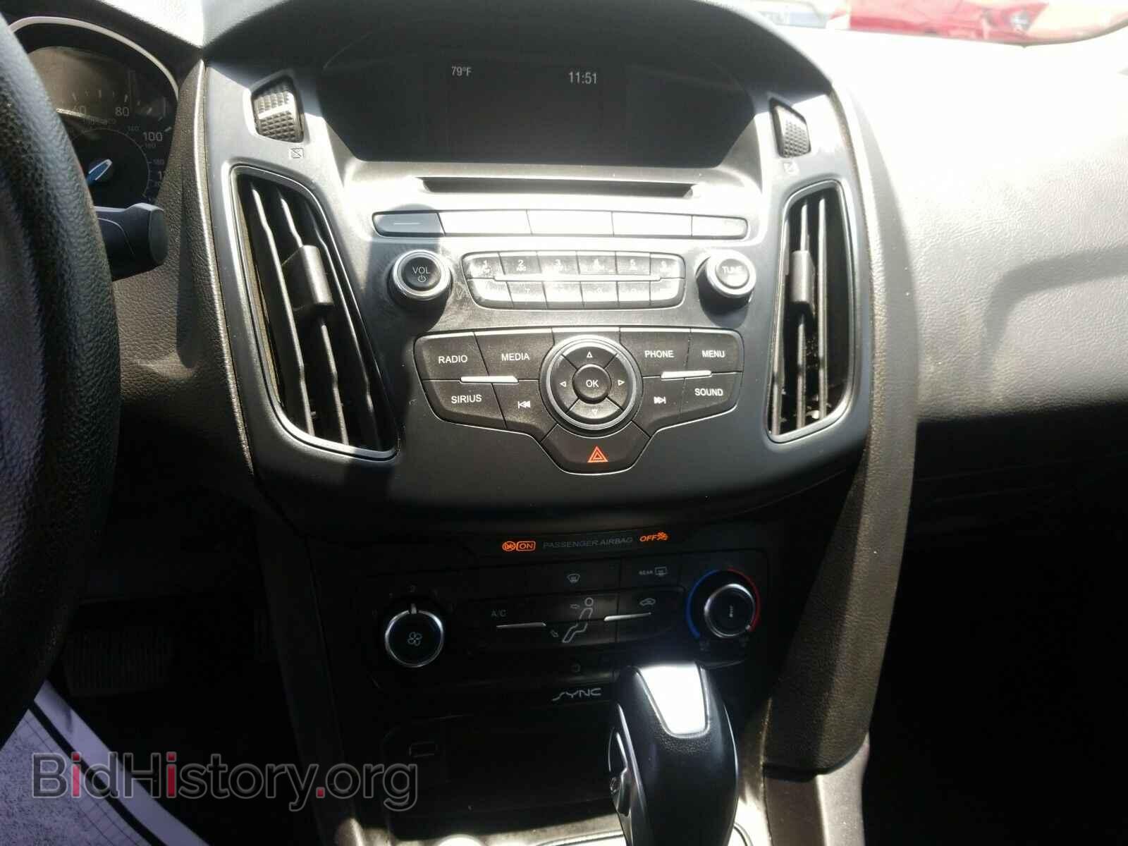 2015 Ford Focus - VIN: 1FADP3F26FL231988 - Фото 4