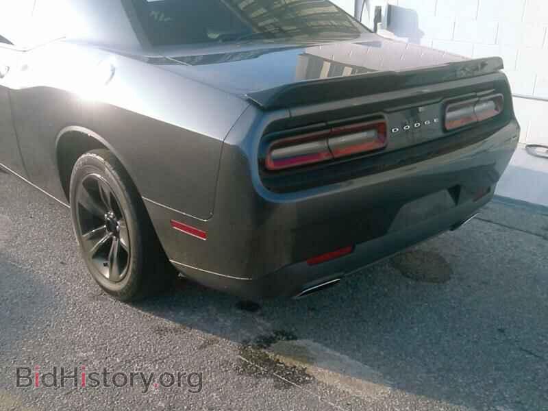 2016 Dodge Challenger - VIN: 2C3CDZAG3GH352856 - Photo 9