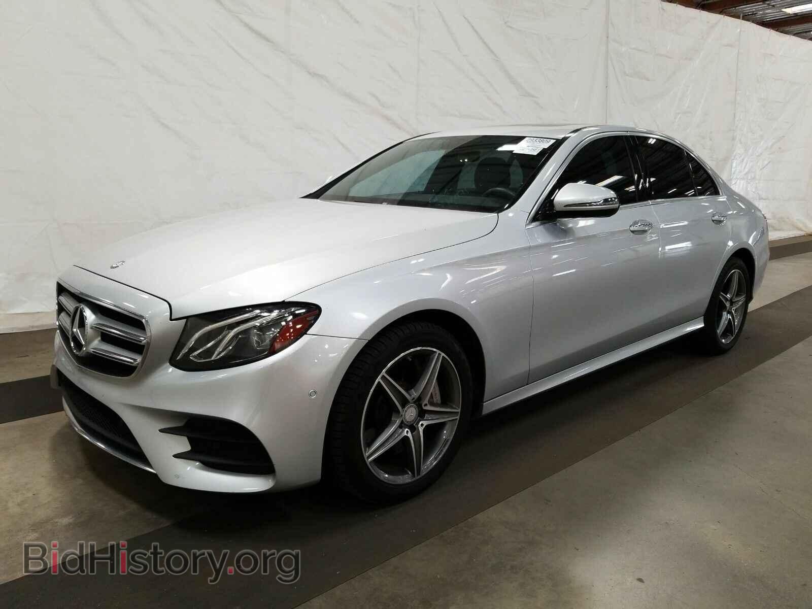 Photo WDDZF4JBXHA007174 - Mercedes-Benz E-Class 2017