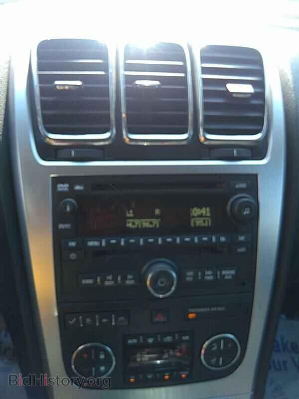 2008 GMC Acadia - VIN: 1GKEV33708J271863 - Фото 4
