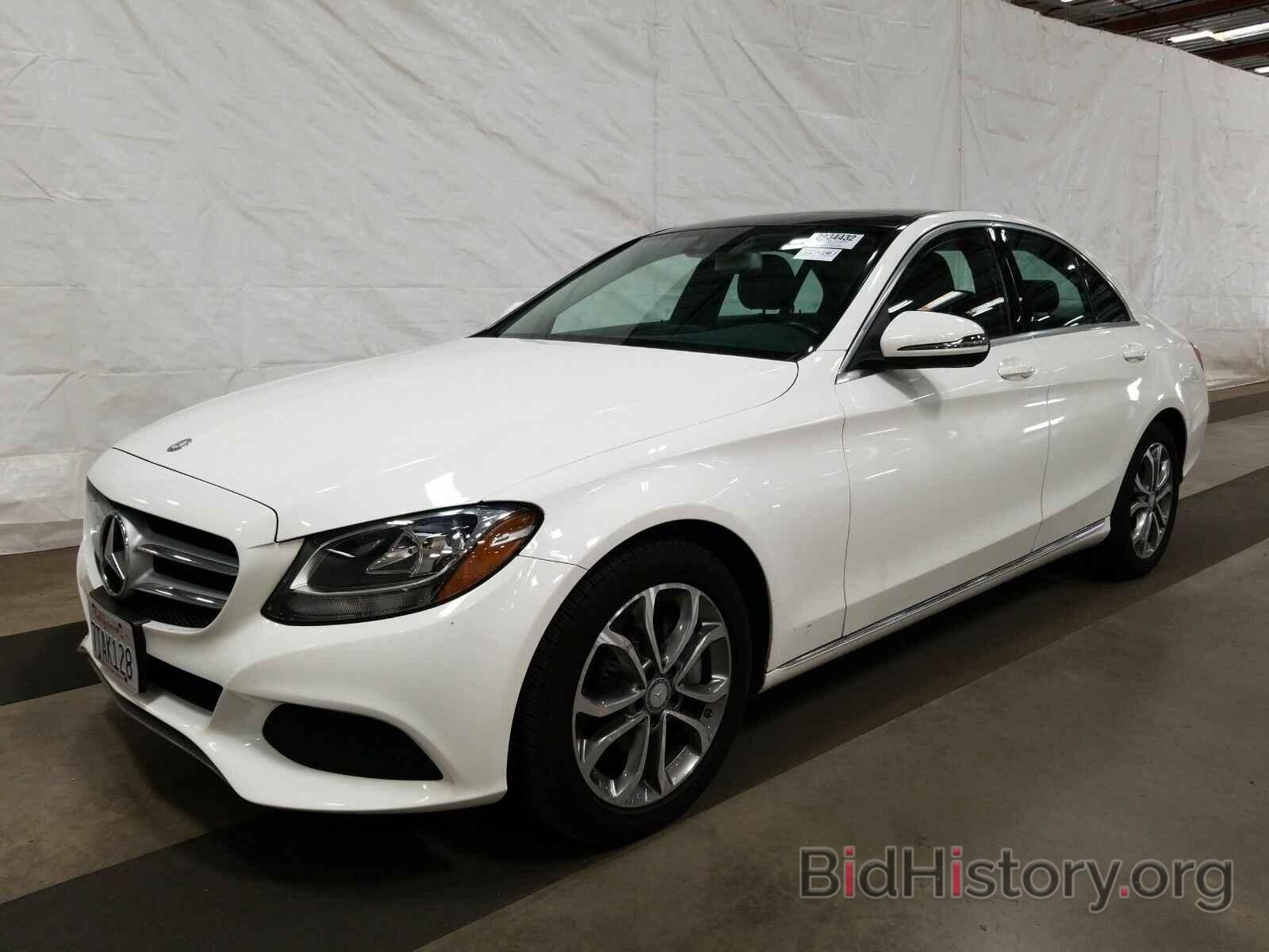 Photo 55SWF4JB6GU152990 - Mercedes-Benz C-Class 2016