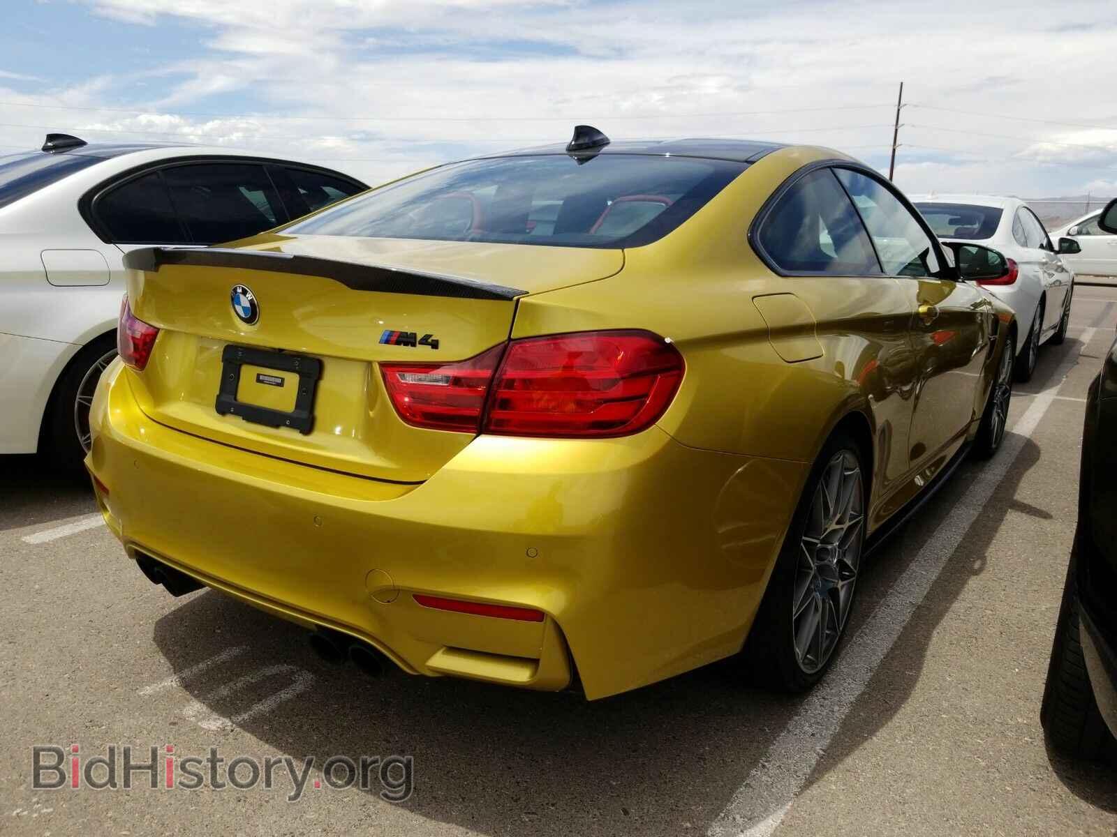 2016 BMW M4 - VIN: WBS3R9C51GK708277 - Фото 2