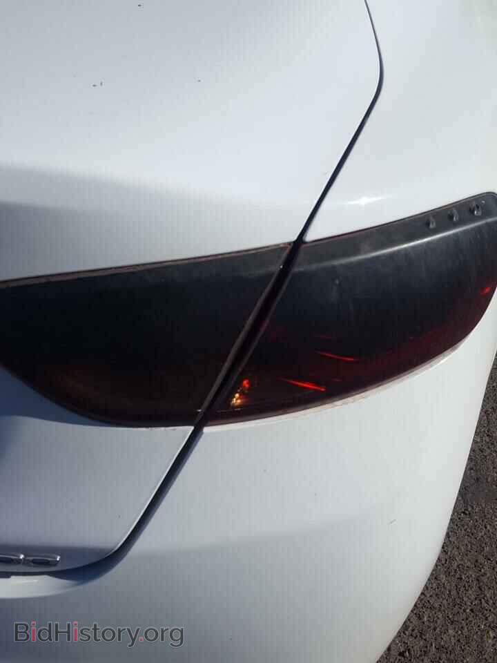 2016 Chrysler 200 - VIN: 1C3CCCAB5GN159698 - Photo 8