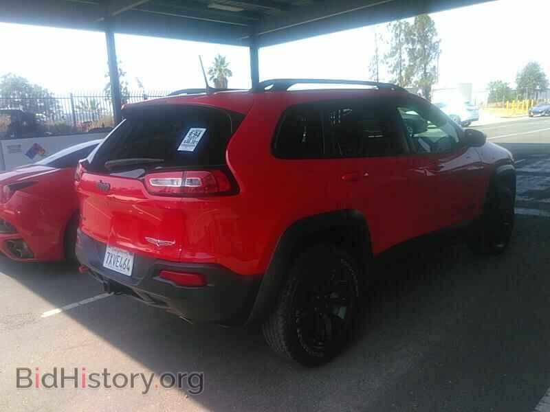 2017 Jeep Cherokee - VIN: 1C4PJMBS0HW638954 - Фото 2
