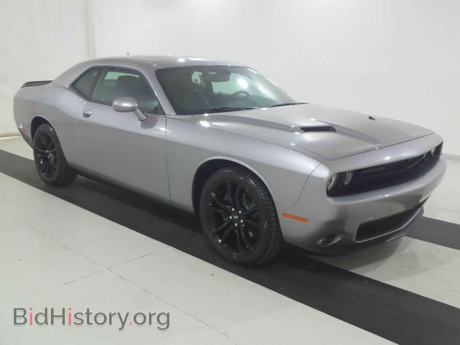 2018 Dodge Challenger - VIN: 2C3CDZAG7JH302744 - Фото 3