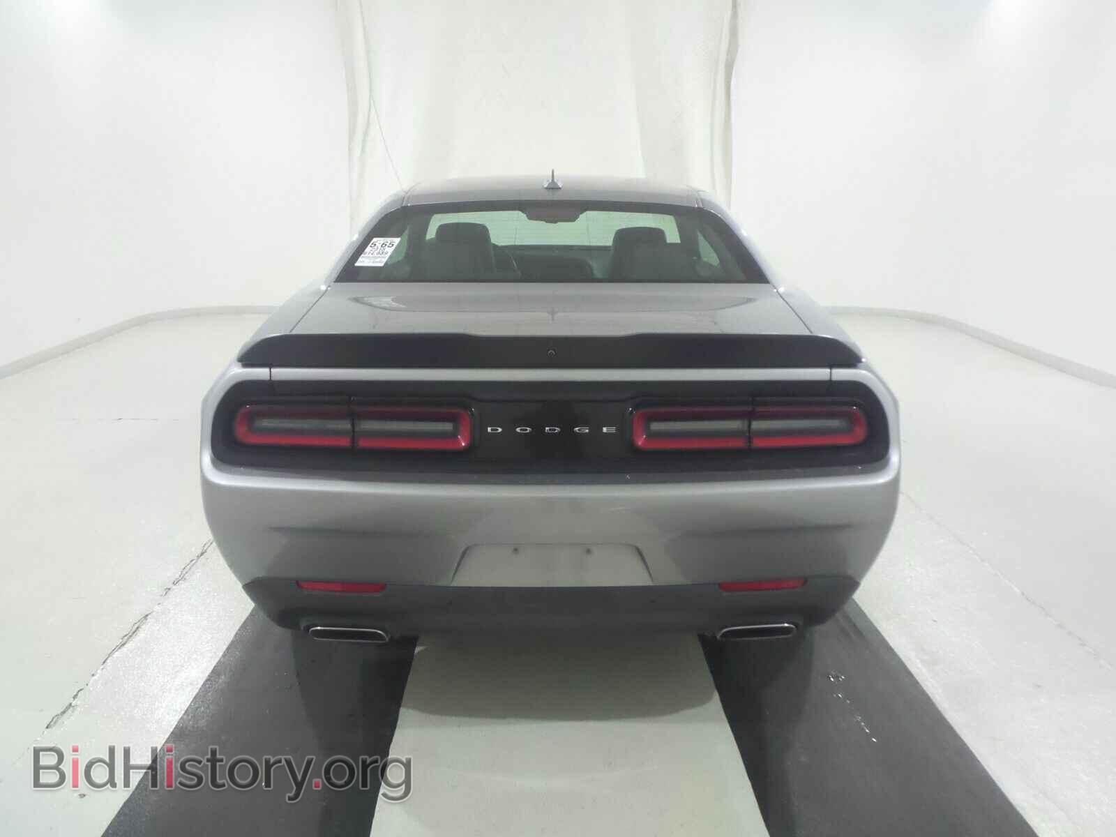 2018 Dodge Challenger - VIN: 2C3CDZAG7JH302744 - Фото 5