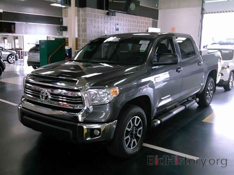 Photo 5TFDY5F1XGX504158 - Toyota Tundra 4WD Truck 2016