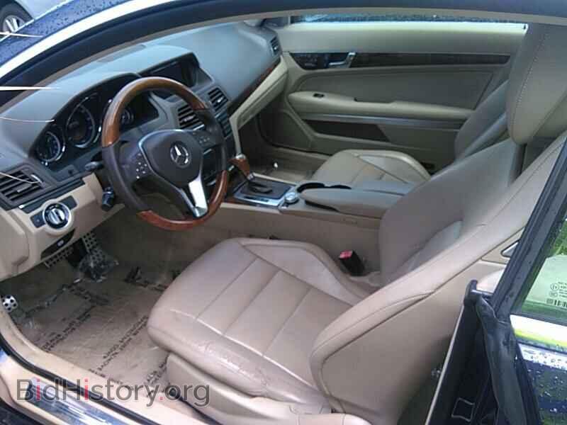 2012 Mercedes-Benz E-Class - VIN: WDDKJ5KB5CF130834 - Фото 3