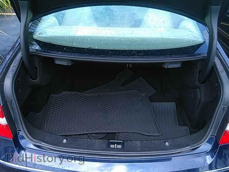 2012 Mercedes-Benz E-Class - VIN: WDDKJ5KB5CF130834 - Фото 7