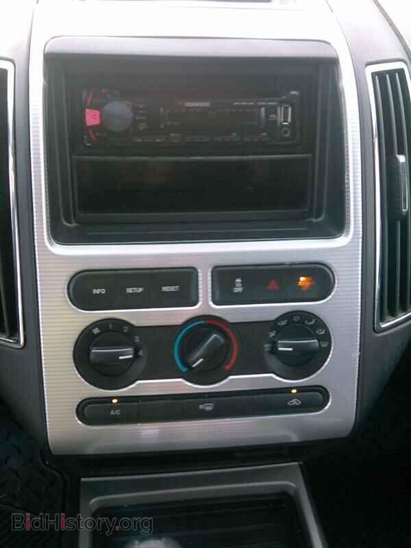 2009 Ford Edge - VIN: 2FMDK48C79BA82107 - Фото 4