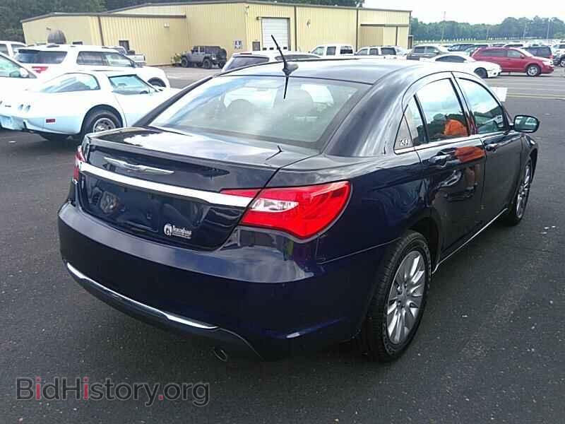 2014 Chrysler 200 - VIN: 1C3CCBAG8EN190883 - Фото 2