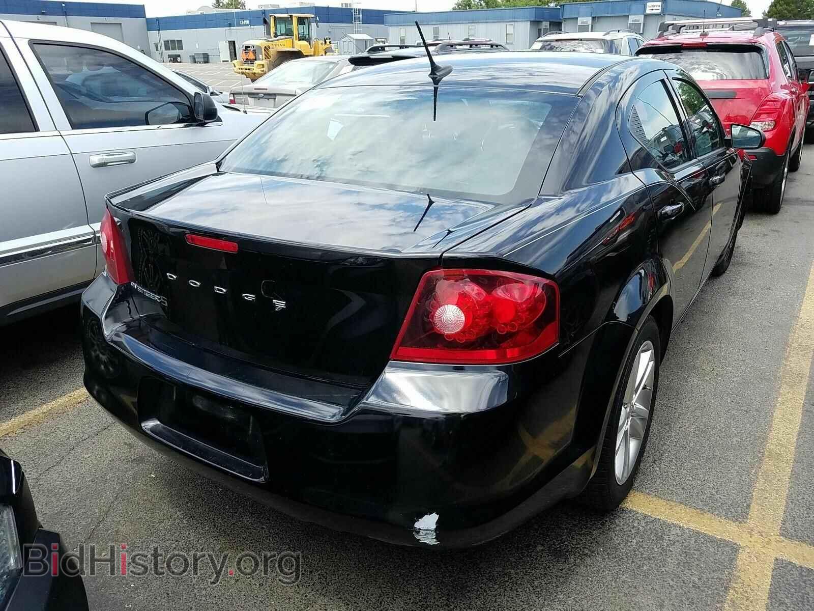 2014 Dodge Avenger - VIN: 1C3CDZAB1EN109331 - Фото 2