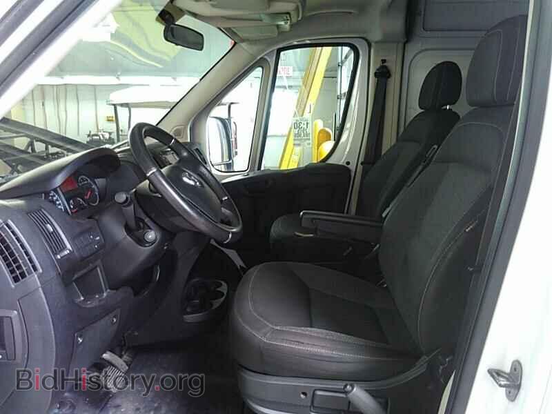 2015 Ram ProMaster Cargo Van - VIN: 3C6URVJD1FE511147 - Фото 3