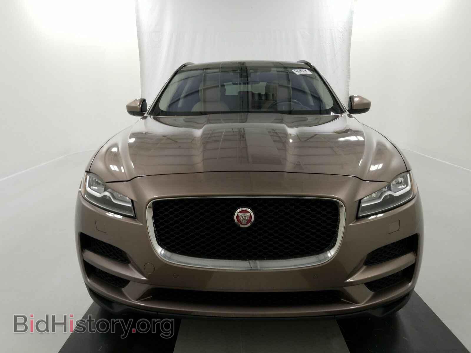 2017 Jaguar F-PACE - VIN: SADCK2BV1HA058348 - Фото 2
