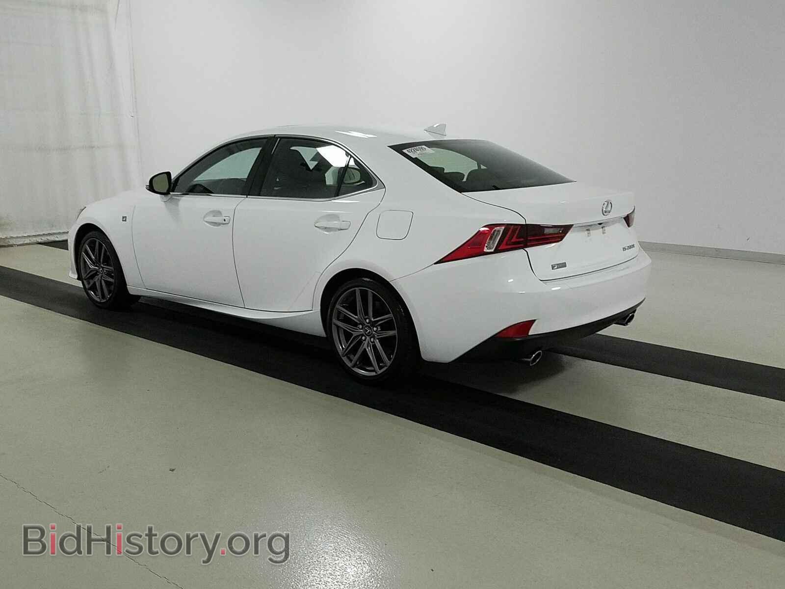 2016 Lexus IS 200t - VIN: JTHBA1D21G5019773 - Фото 6