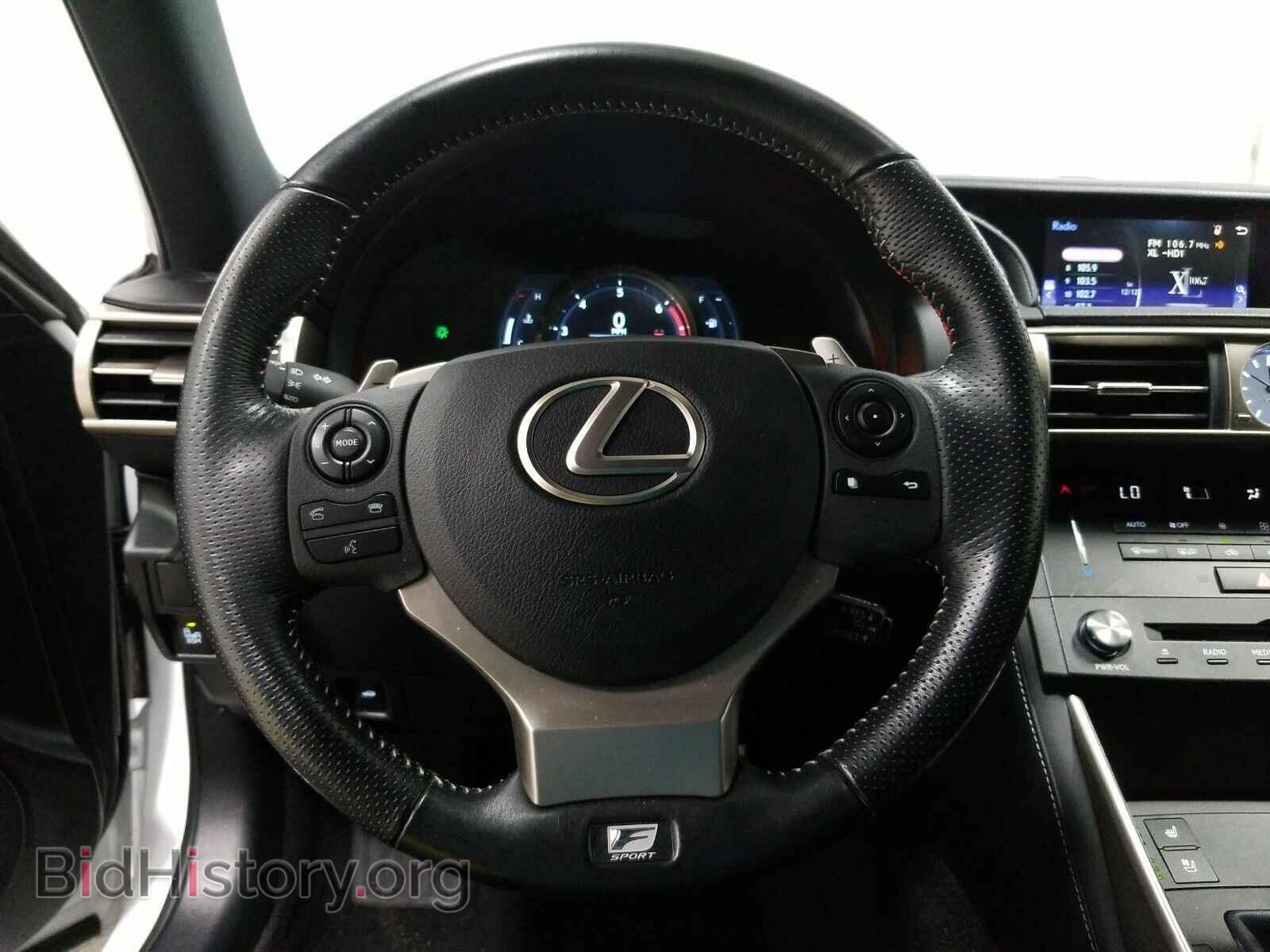 2016 Lexus IS 200t - VIN: JTHBA1D21G5019773 - Фото 10