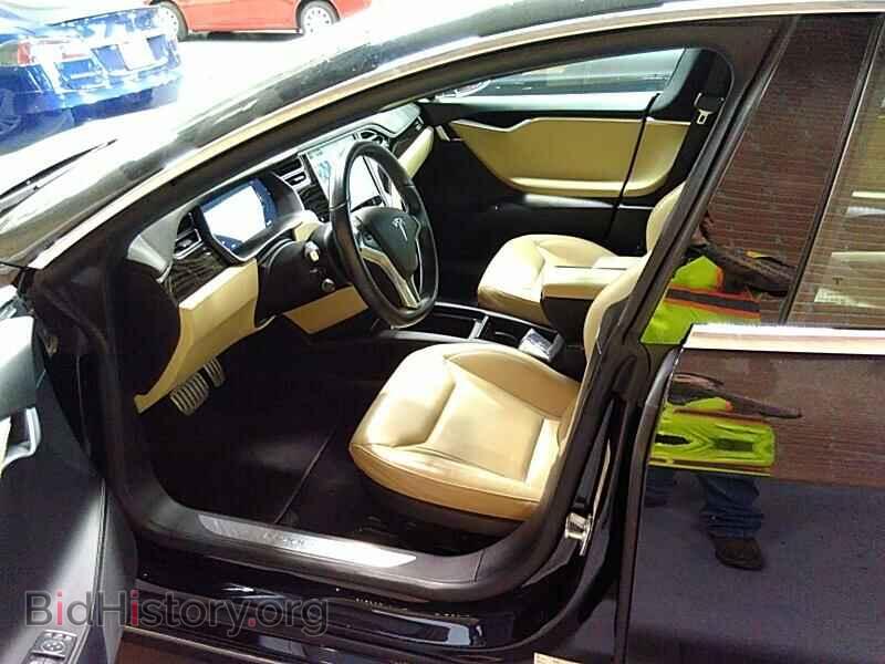 2016 Tesla Model S - VIN: 5YJSA1E49GF144469 - Photo 3