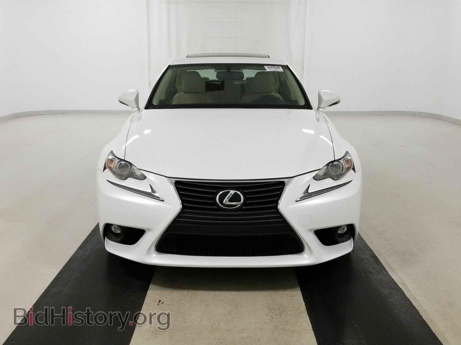 2016 Lexus IS 200t - VIN: JTHBA1D2XG5017200 - Фото 2