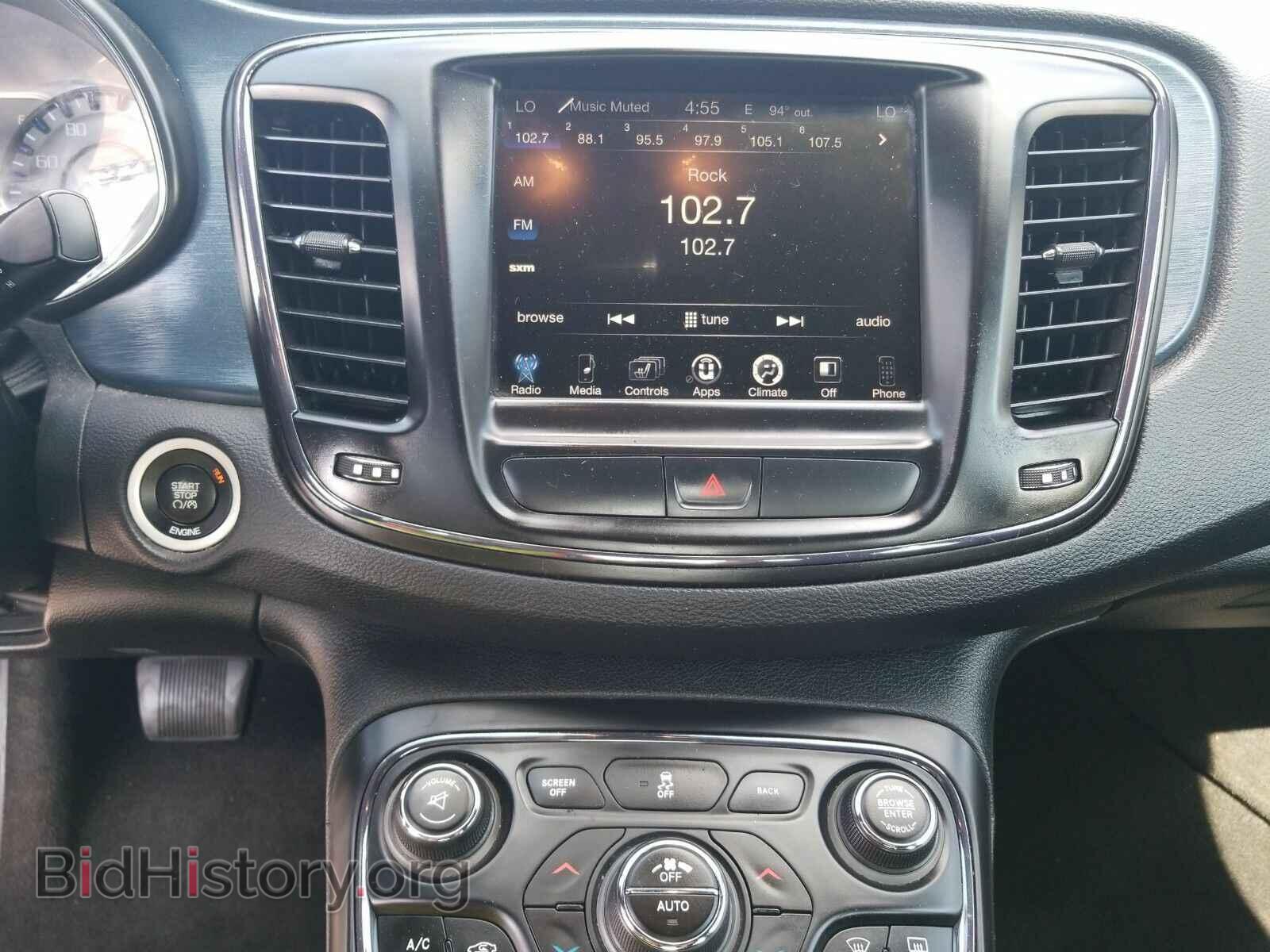 2016 Chrysler 200 - VIN: 1C3CCCBB1GN139320 - Фото 4