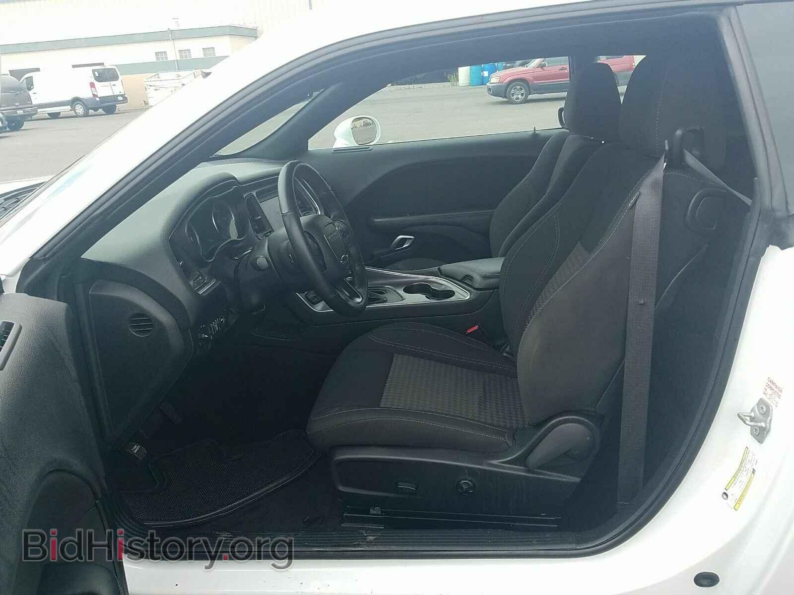 2018 Dodge Challenger - VIN: 2C3CDZBT5JH300647 - Фото 3