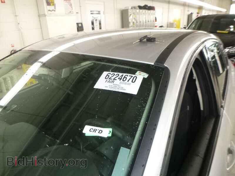 2016 Ford Focus - VIN: 1FADP3K25GL230855 - Photo 8