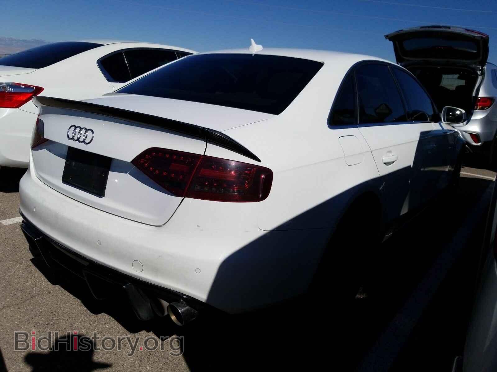 2011 Audi A4 - VIN: WAUFFAFL9BA090145 - Фото 2