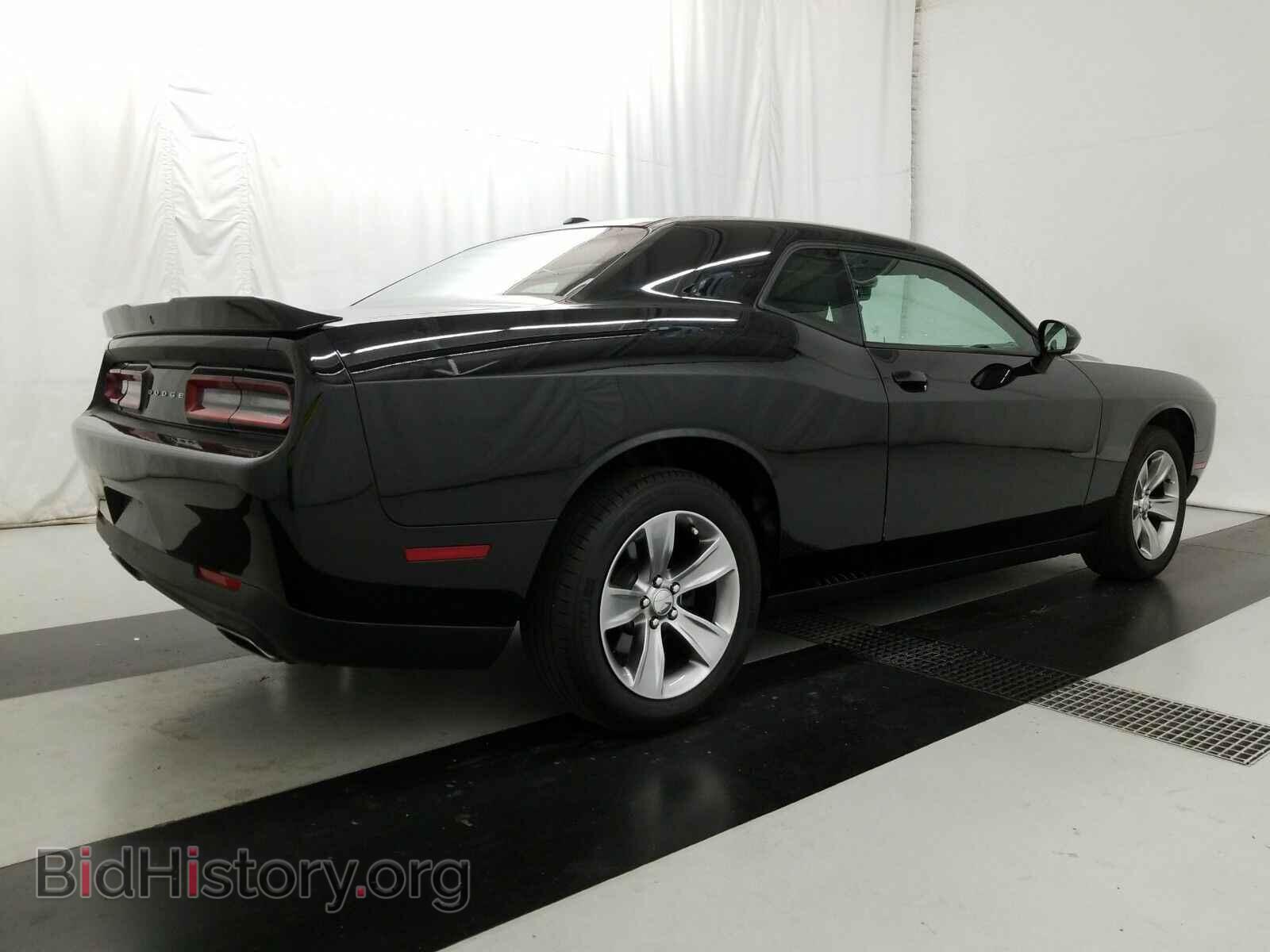 2018 Dodge Challenger - VIN: 2C3CDZAG7JH199955 - Фото 4