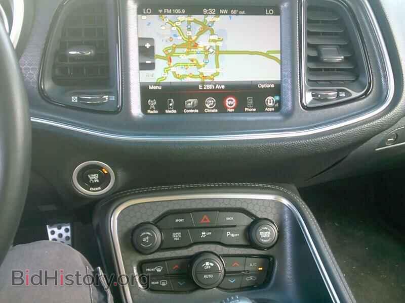 2015 Dodge Challenger - VIN: 2C3CDZFJ4FH804316 - Photo 4