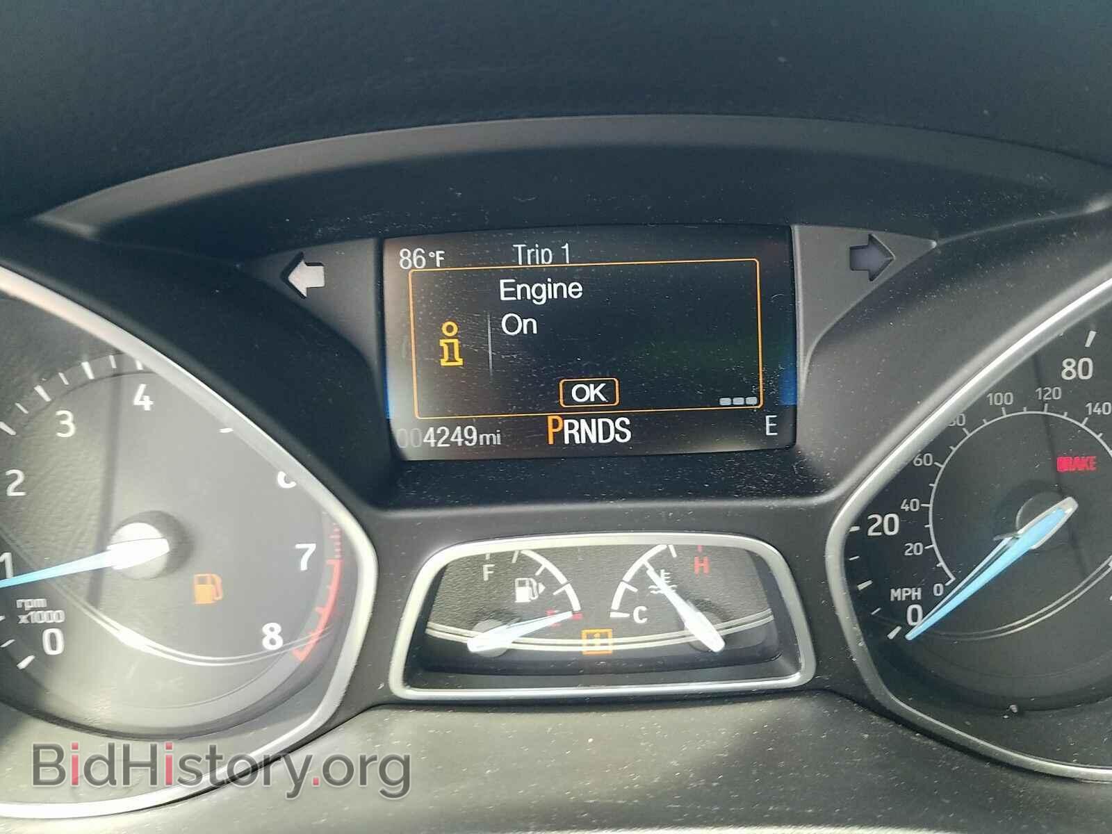 2018 Ford Focus - VIN: 1FADP3H29JL219856 - Фото 5