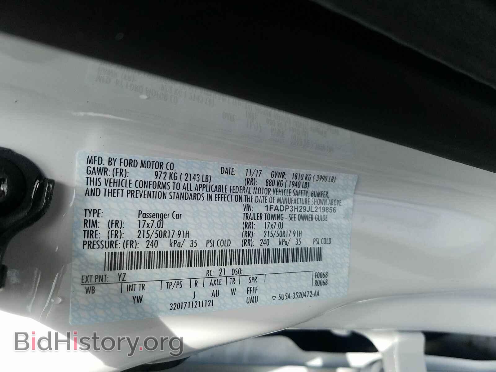 2018 Ford Focus - VIN: 1FADP3H29JL219856 - Фото 6