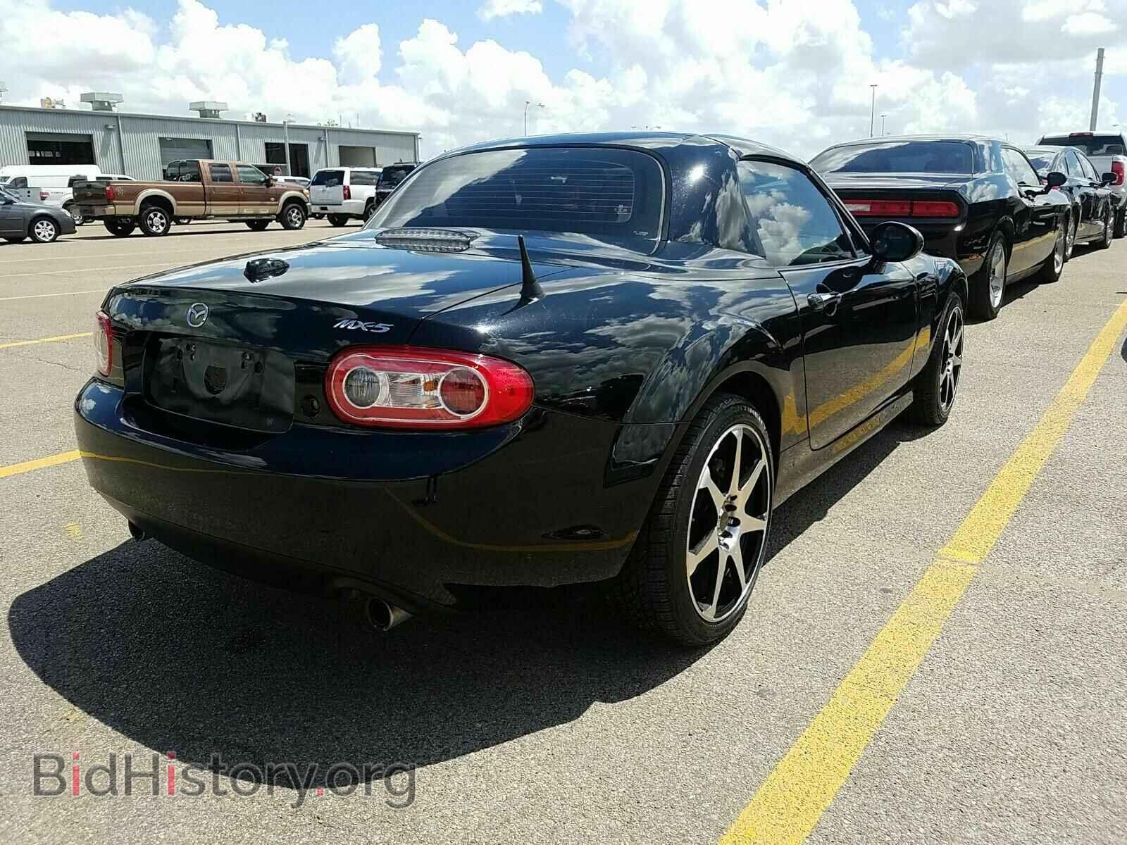 2011 Mazda MX-5 Miata - VIN: JM1NC2PF5B0214178 - Фото 2