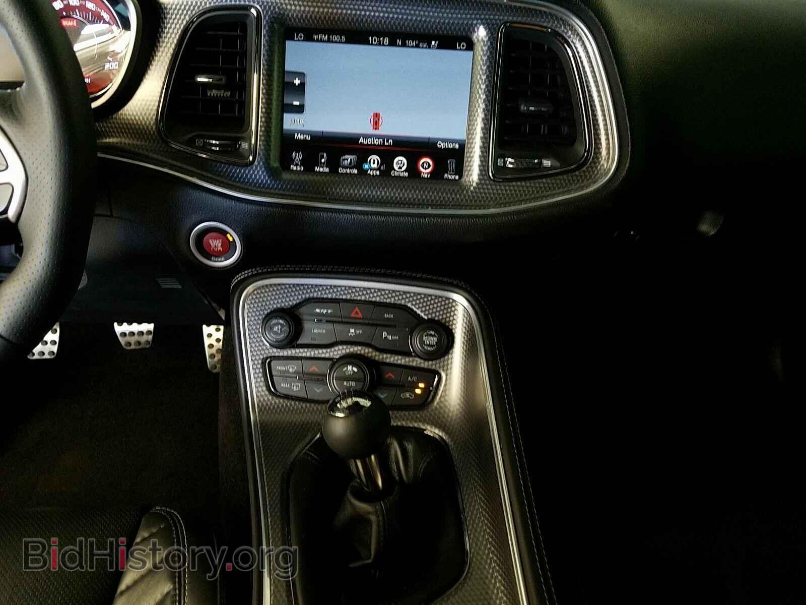 2016 Dodge Challenger - VIN: 2C3CDZC94GH200311 - Фото 11