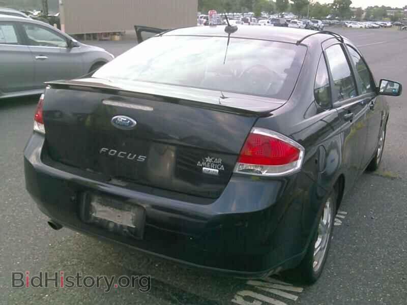 2008 Ford Focus - VIN: 1FAHP35NX8W114591 - Фото 2