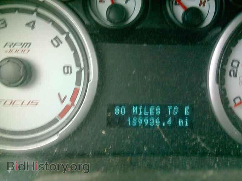 2008 Ford Focus - VIN: 1FAHP35NX8W114591 - Фото 5