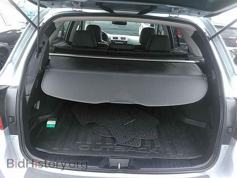 2016 Subaru Outback - VIN: 4S4BSBLC4G3339708 - Photo 7