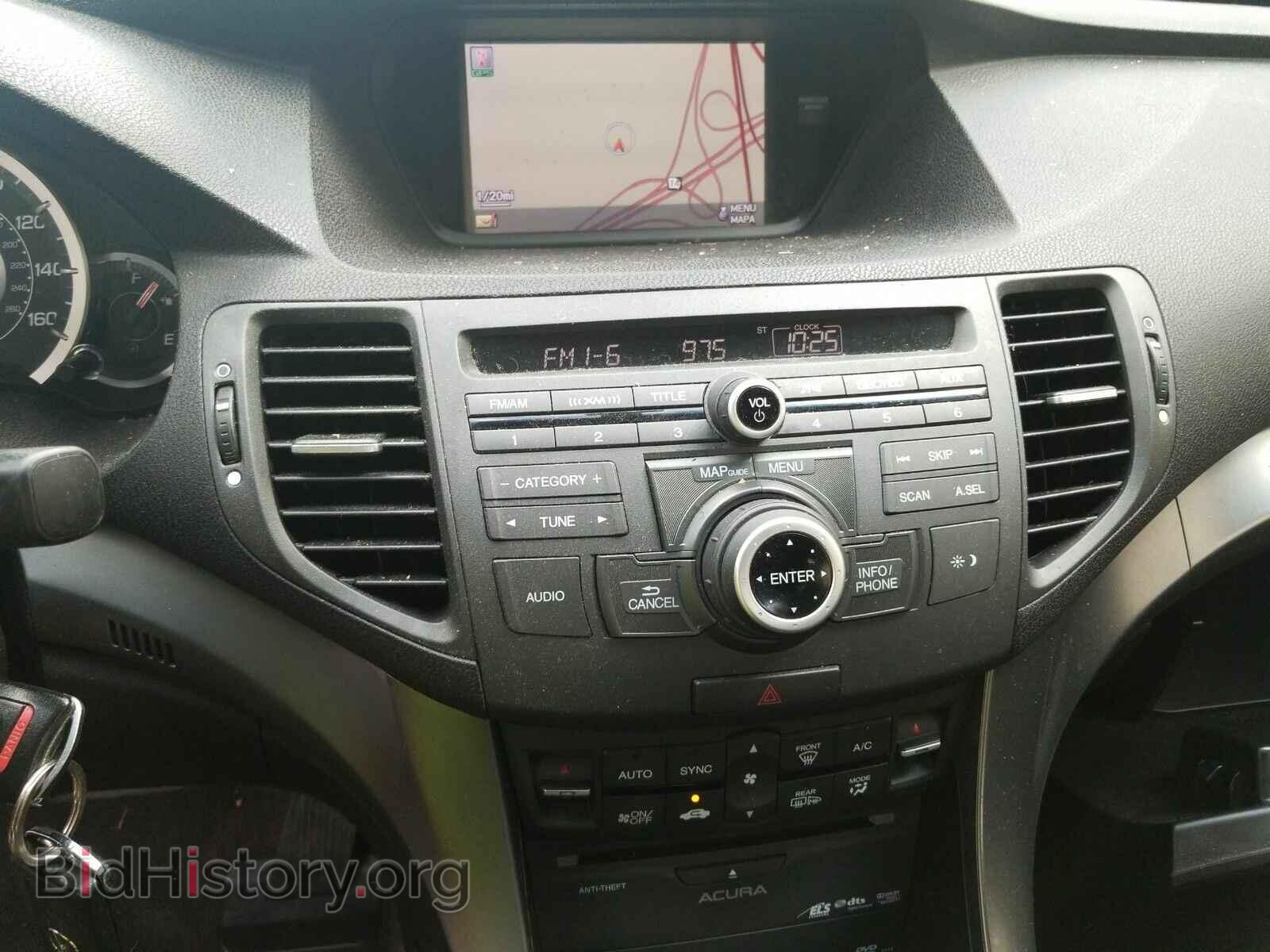 2011 Acura TSX - VIN: JH4CU2F61BC013932 - Фото 4