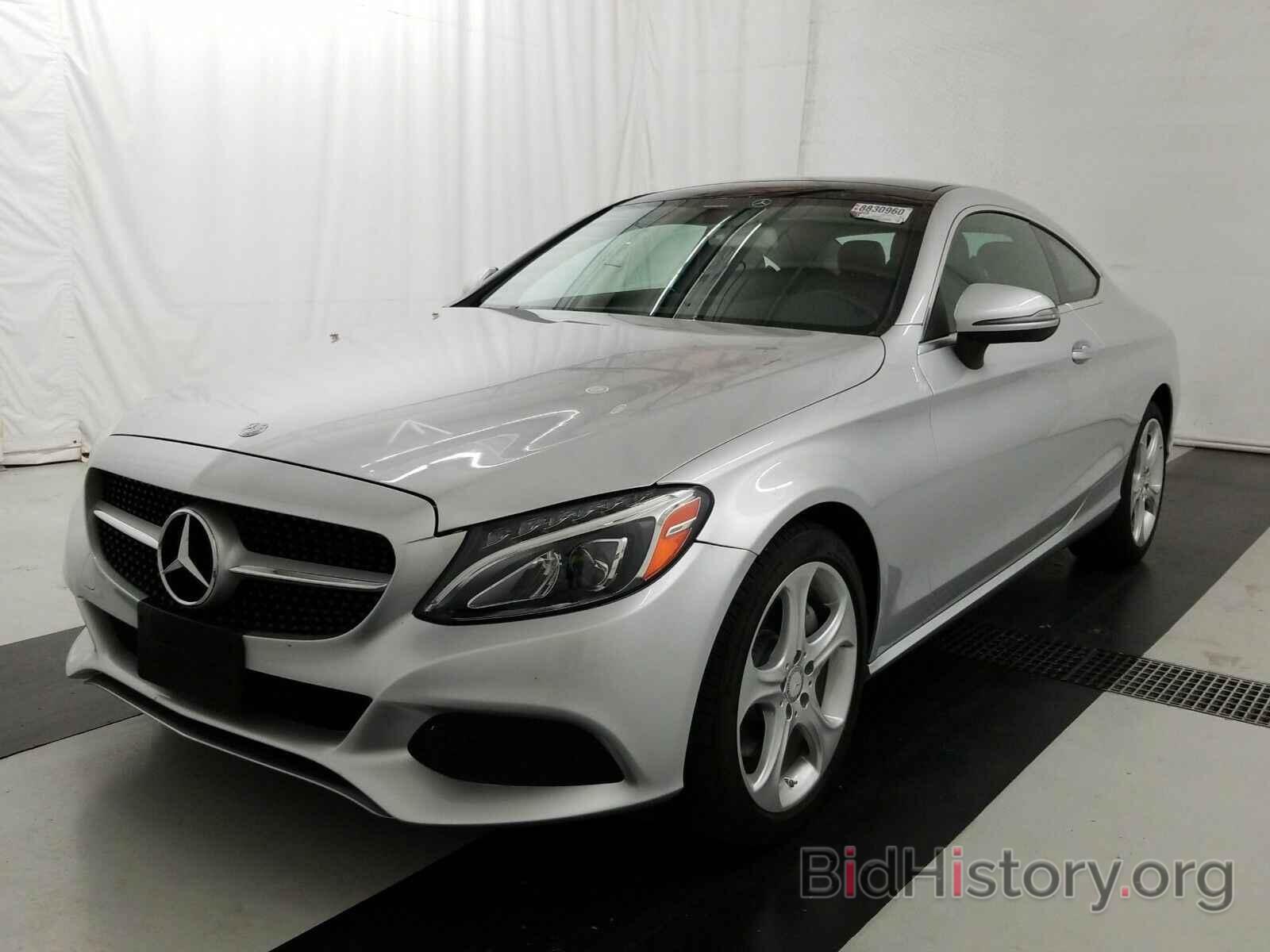 Photo WDDWJ4JB0HF334946 - Mercedes-Benz C-Class 2017