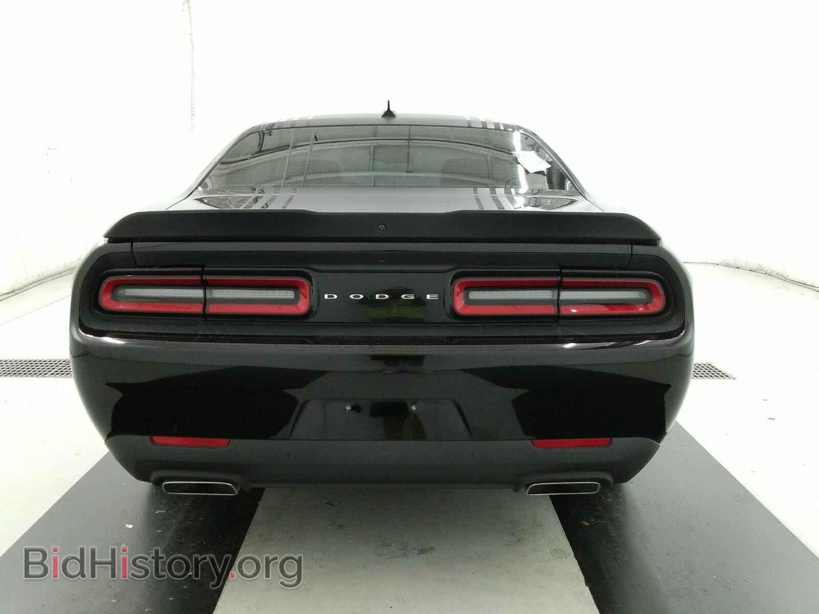 2016 Dodge Challenger - VIN: 2C3CDZBT5GH213551 - Photo 5