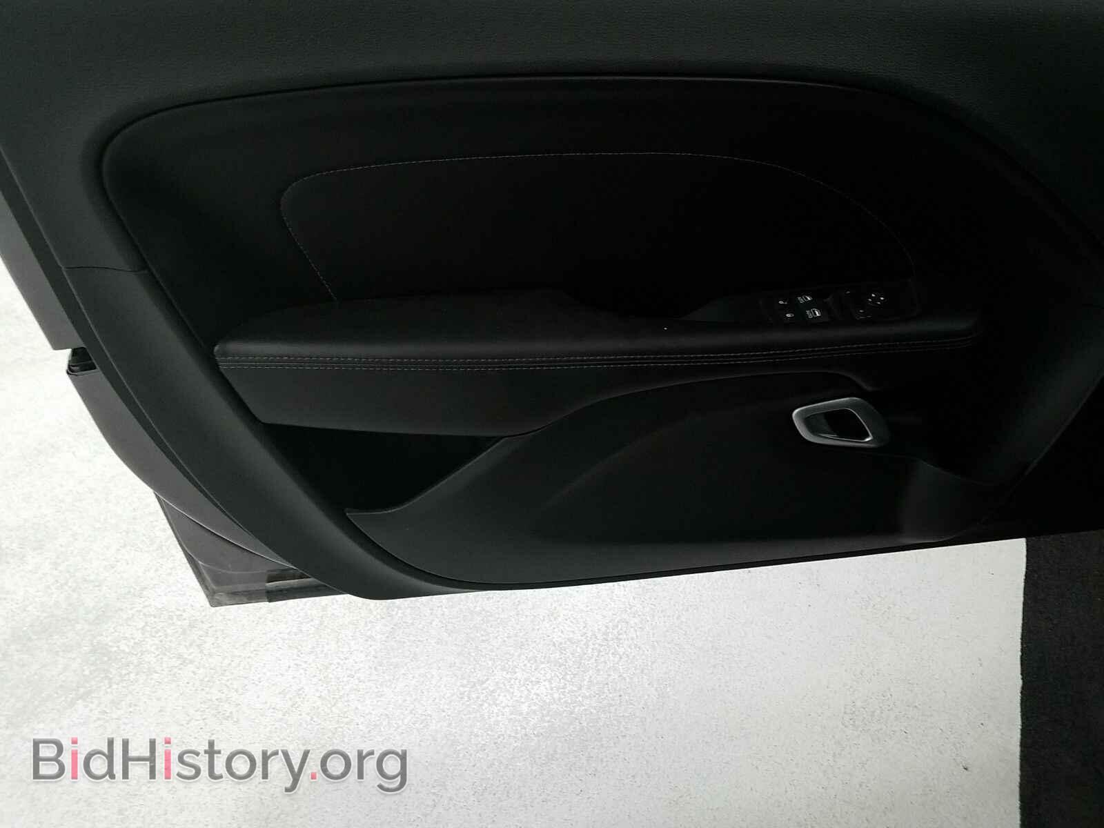 2015 Dodge Challenger - VIN: 2C3CDZBT8FH788516 - Photo 9